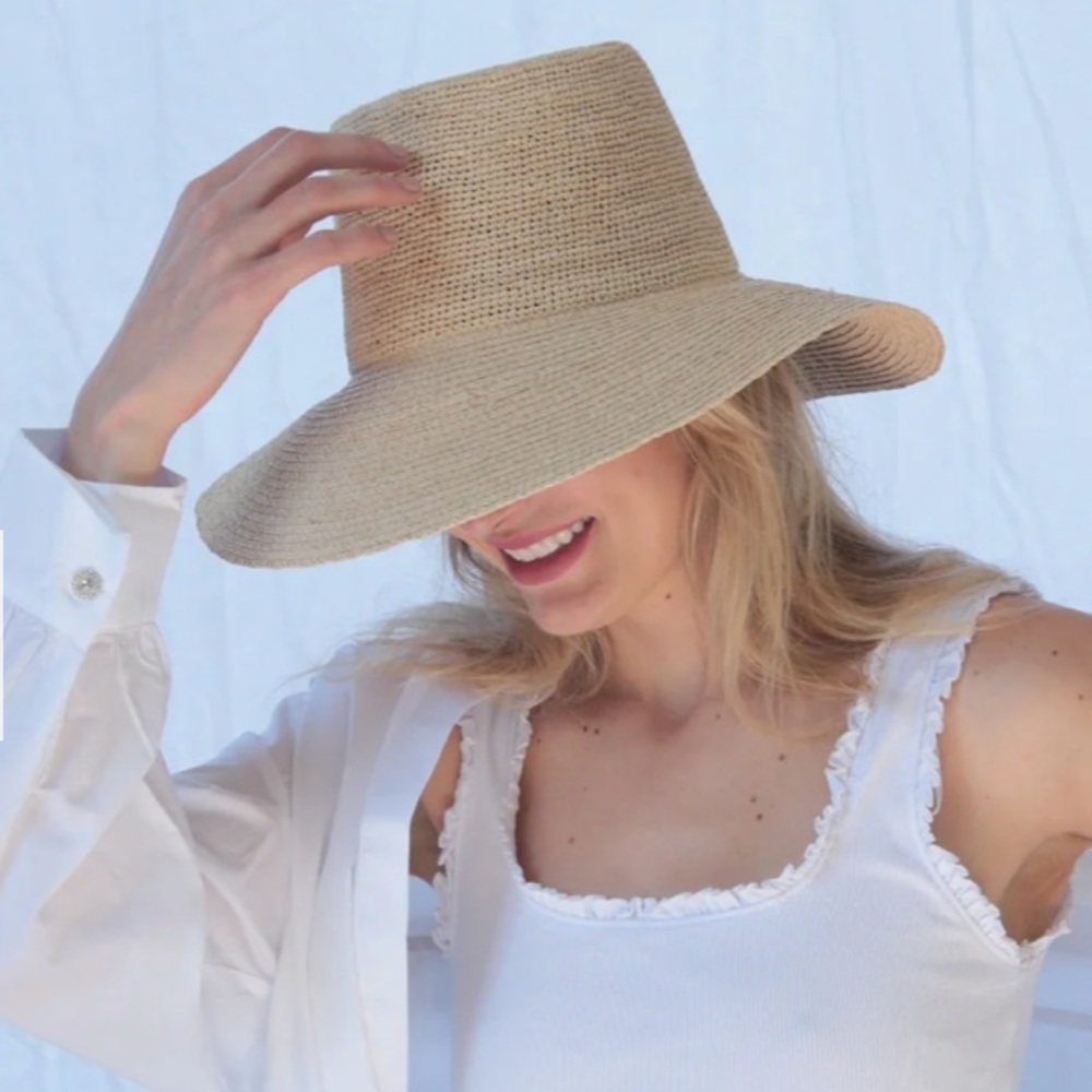 Kim the Label Bucket Hat